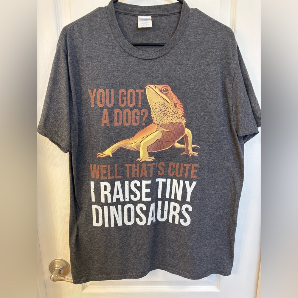 Men’s Size Large Raising a Bearded Dragon Shirt